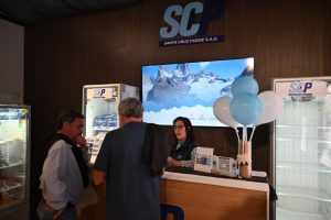 Santa Cruz proyecta su producción pesquera y gourmet en Buenos Aires