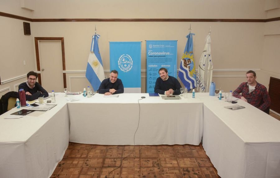 Zuliani: “Se explicó a los intendentes y comisionados de fomento cual será el impacto de las obras en sus localidades”