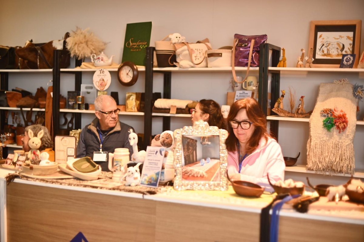 Diseño con identidad santacruceña: Rosario Brochero lleva el talento de Santa Cruz a la Expo Rural de Palermo
