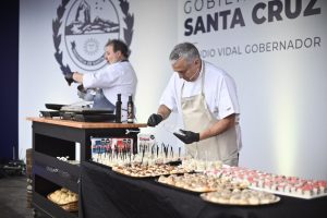 Santa Cruz desplegó una intensa agenda de producción, cultura y gastronomía en la quinta jornada de la Expo Rural