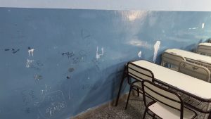Educación avanza en el mantenimiento integral en las escuelas de Santa Cruz durante el receso invernal