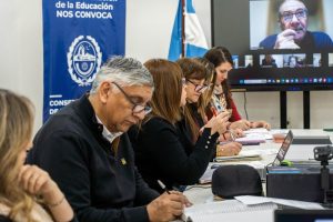 Educación articuló agendas pedagógicas y administrativas junto a la Fundación Banco Santa Cruz