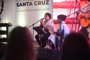 Con más de 20 años de trayectoria, el Dúo Kundalini representó a Santa Cruz en la Expo Rural de Palermo