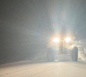 Vialidad Provincial intensifica el despeje de rutas y la asistencia ante el temporal de nieve 