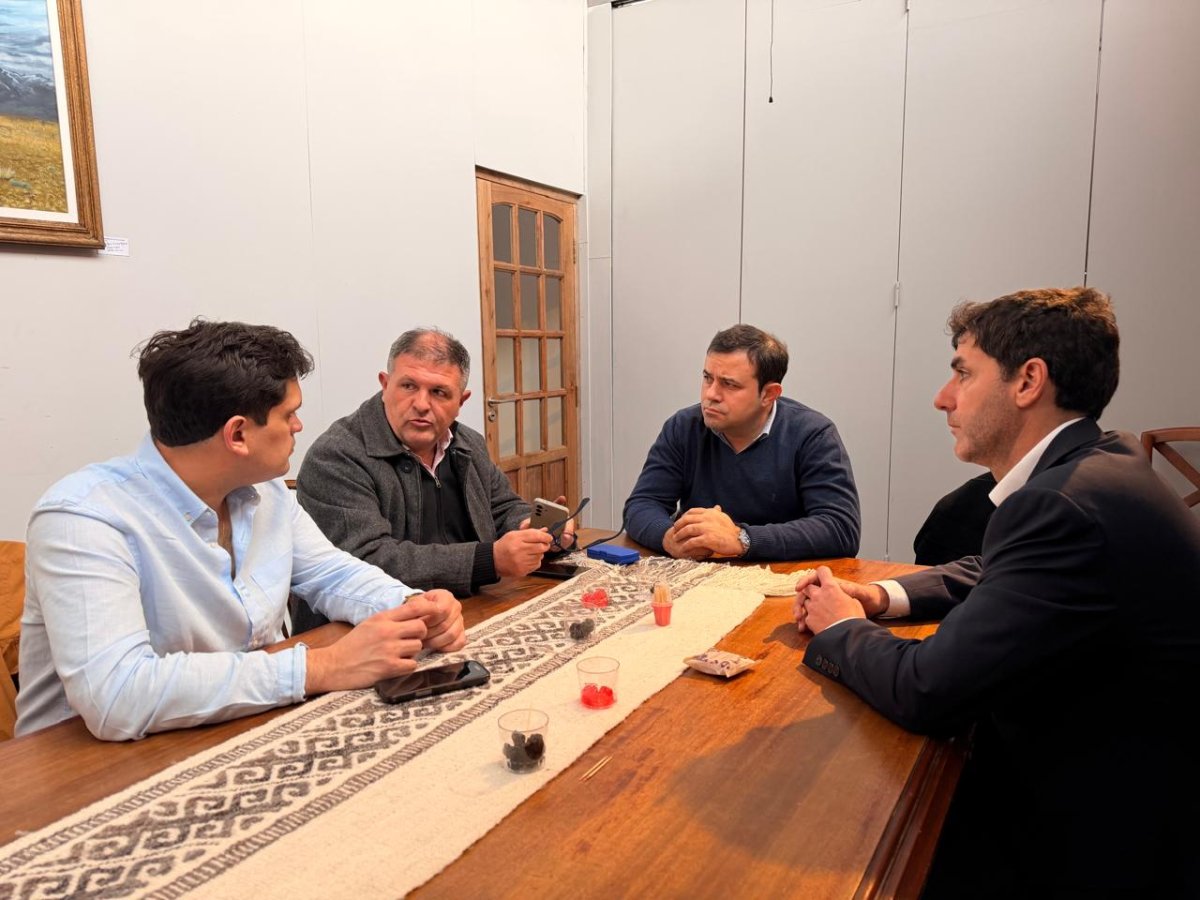 Santa Cruz consolida una agenda de proyectos productivos en la Expo Rural