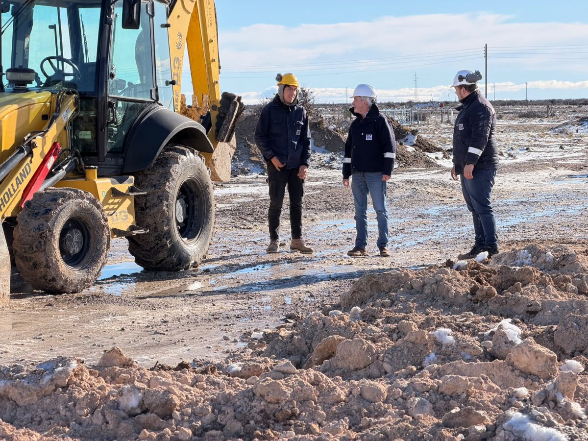Juan Carlos Berasaluce supervisó obras en Pico Truncado y gestionó para ampliar el servicio de gas