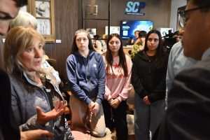 La Escuela Agropecuaria de Gobernador Gregores mostró su formación productiva en la Expo Rural de Palermo