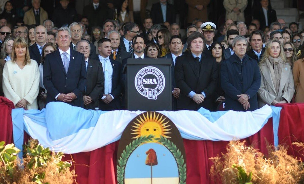 Claudio Vidal: "Como en el campo, primero hay que sembrar, trabajar y tener la paciencia para esperar la cosecha"