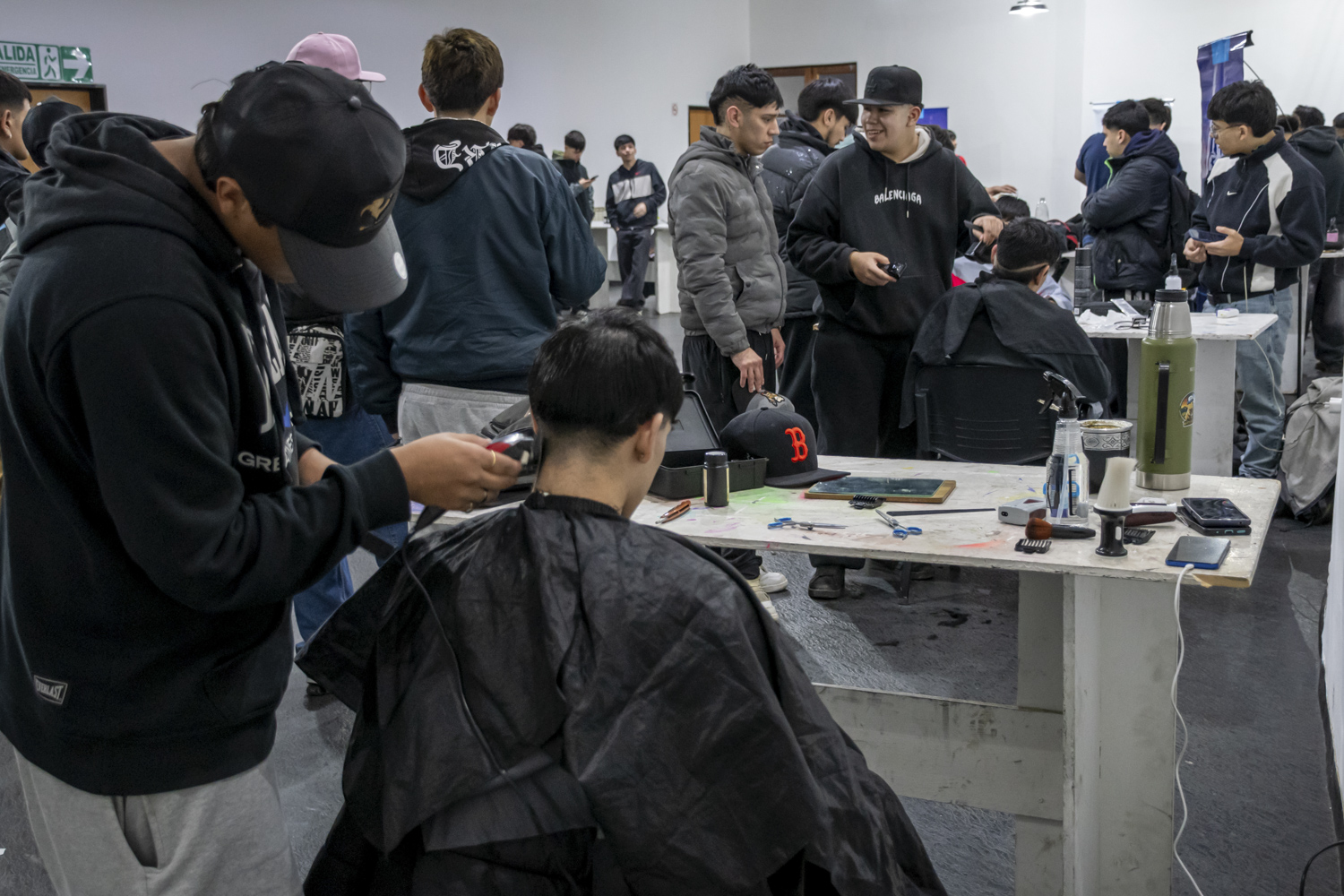 Capacitaciones para la juventud  La Subsecretaría de Juventudes realizó el tercer Seminario de Barbería con una amplia convocatoria