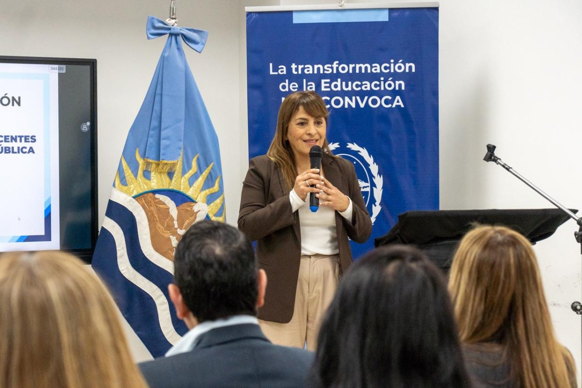 Educación proclamó a los nuevos Vocales Electos por los docentes de Santa Cruz