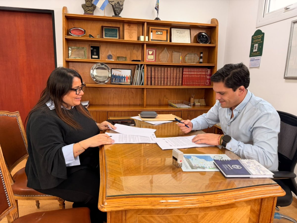 El CAP firmó un convenio con el Municipio de Piedra Buena para fortalecer el trabajo en recursos naturales y producción