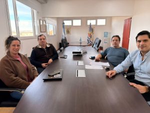 El CAP y el Municipio de El Chaltén forestarán el perímetro del vaciadero municipal  