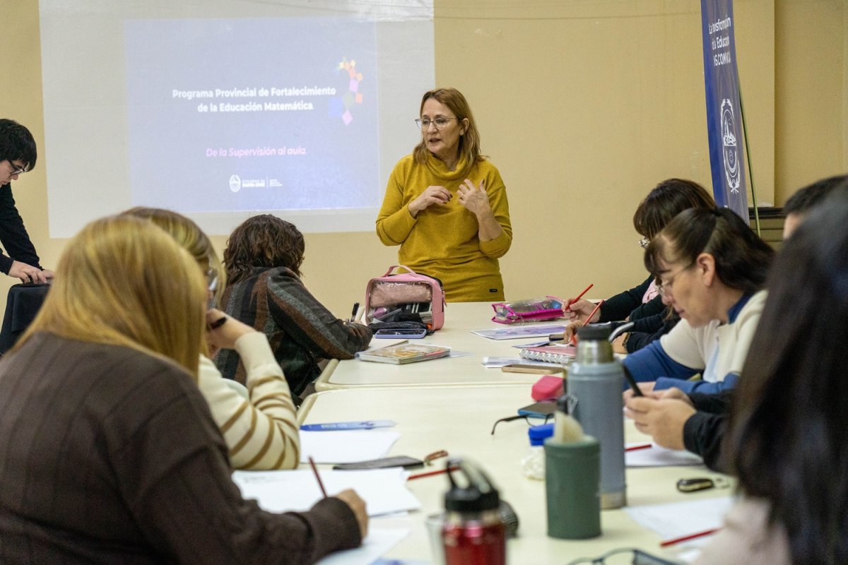 Se llevó adelante una nueva mesa de trabajo para fortalecer la educación matemática