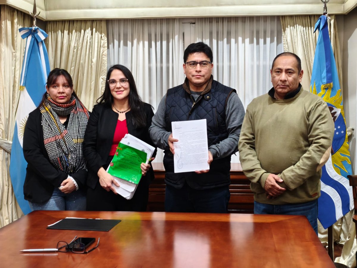 Claudio Vidal reglamentó el funcionamiento del Juzgado Provincial de Faltas de Tránsito para fortalecer la seguridad vial