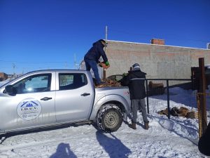 Las Heras: trabajo articulado de los entes provinciales para asistir a la comunidad durante el temporal de nieve