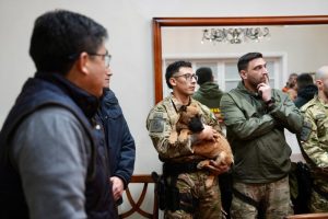 Santa Cruz fortalece su sistema de respuesta ante emergencias con la incorporación de nuevos canes especializados