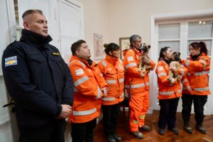 Santa Cruz fortalece su sistema de respuesta ante emergencias con la incorporación de nuevos canes especializados