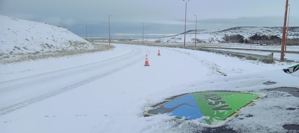 Seguridad Vial mantiene restricciones y pide extremar las precauciones al circular por rutas de Santa Cruz