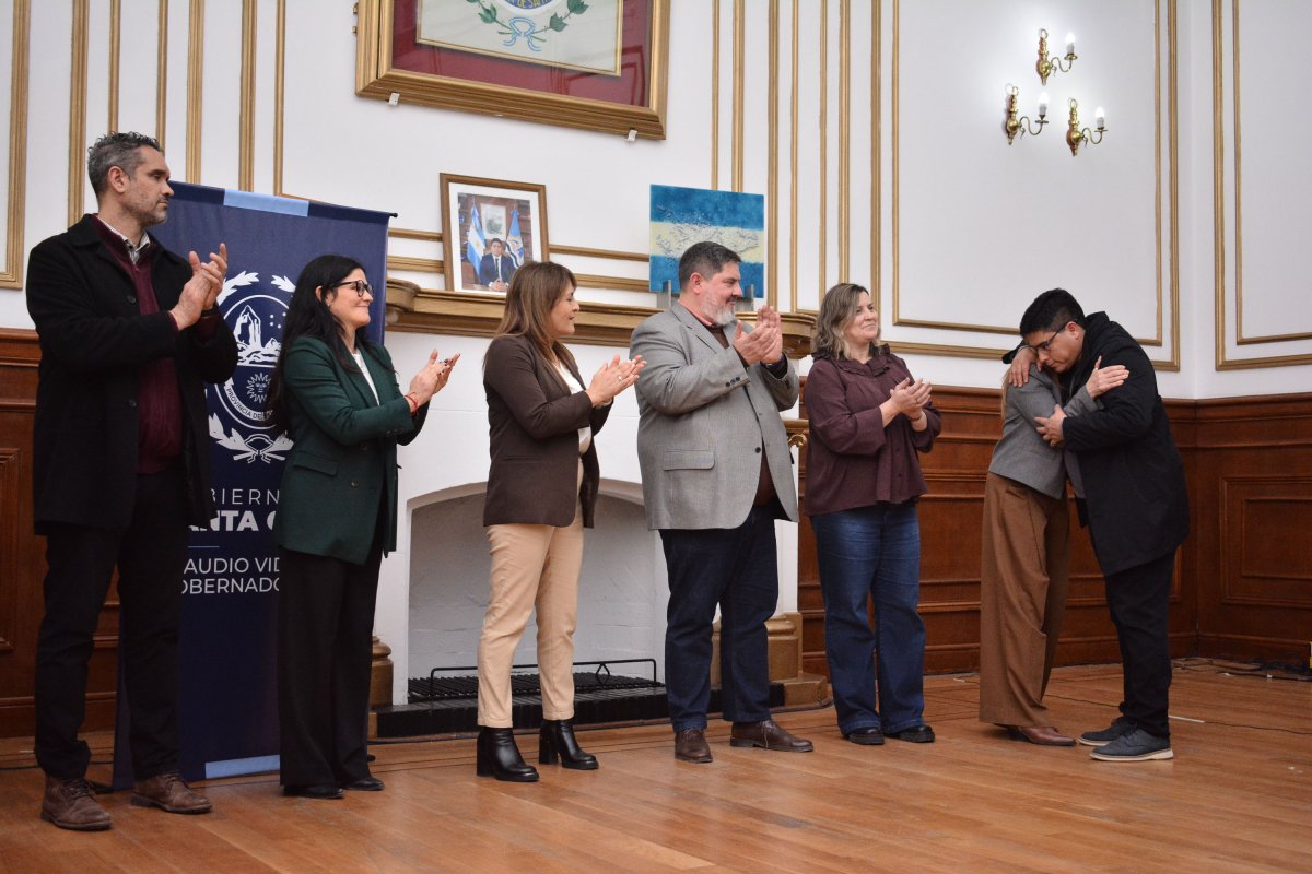 Rasgido: “Los docentes son protagonistas fundamentales de la transformación educativa de Santa Cruz”