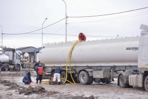 El Gobierno de Santa Cruz sostiene un operativo integral para asistir a las familias afectadas por la contingencia climática