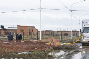 Las lluvias no frenan el operativo: el Gobierno de Santa Cruz sostiene la asistencia a las familias afectadas