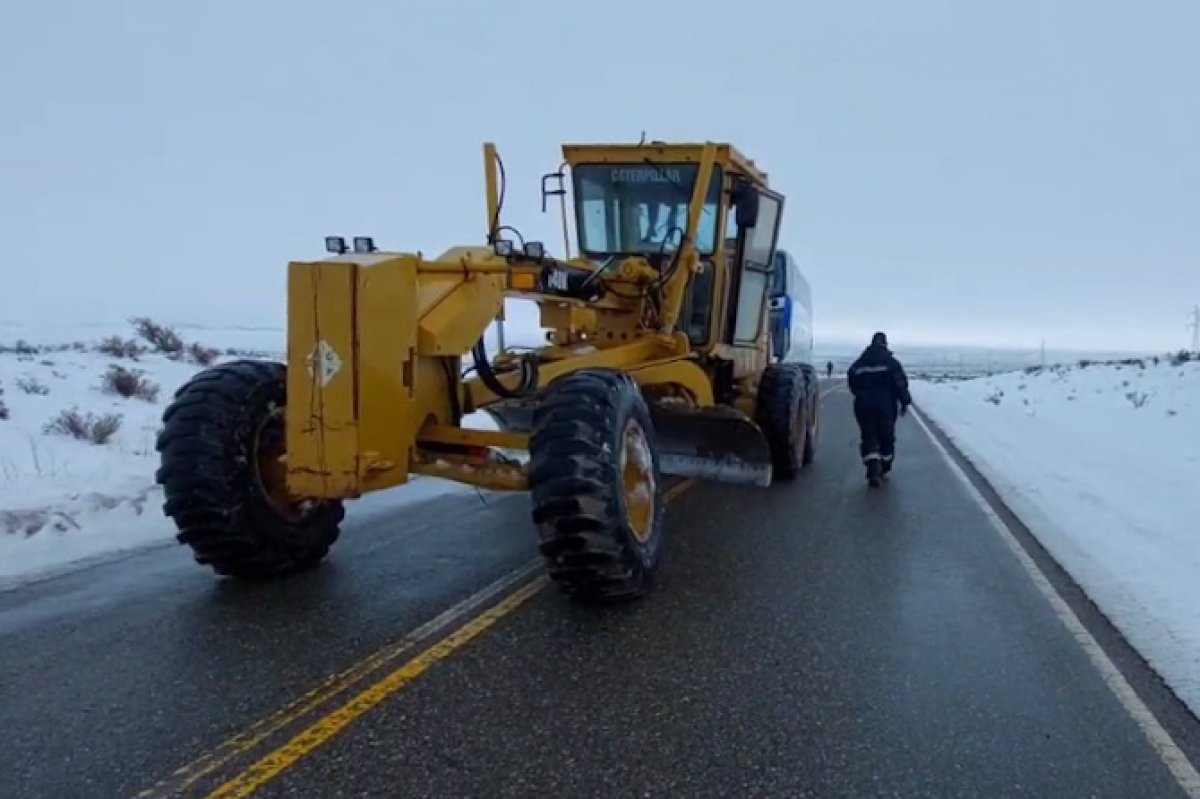 tareas de mantenimiento, remoción de nieve.