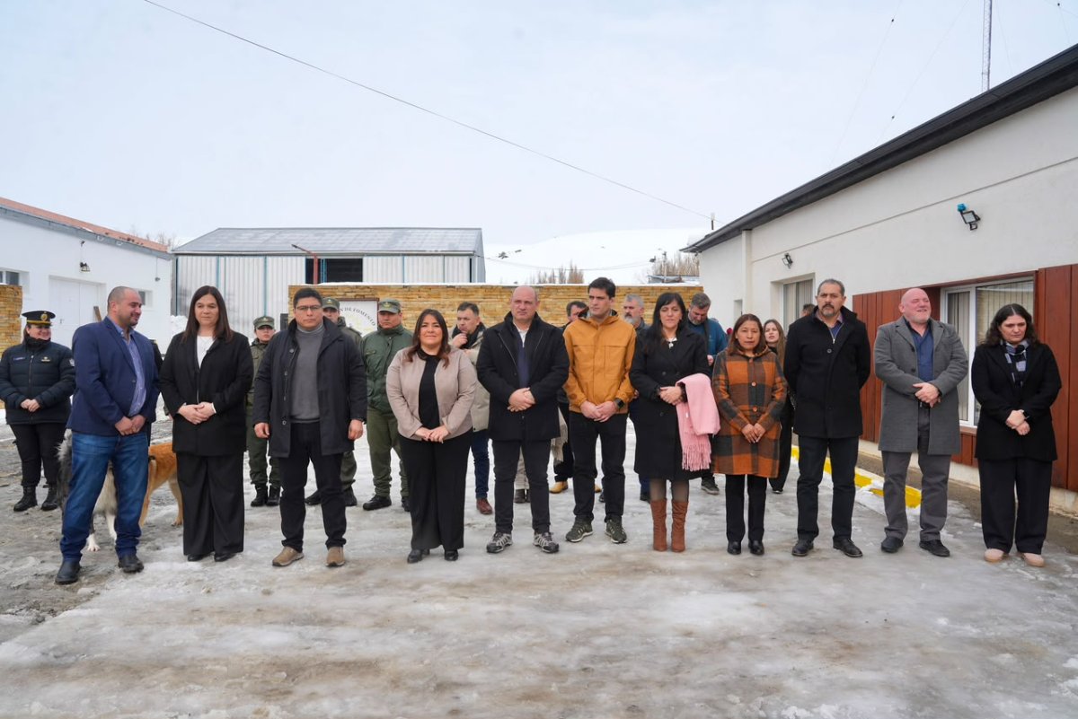 Tres Lagos celebr&oacute; su 53&ordm; aniversario con entrega de terrenos y la declaraci&oacute;n de Hu&eacute;sped de Honor al gobernador Claudio Vidal