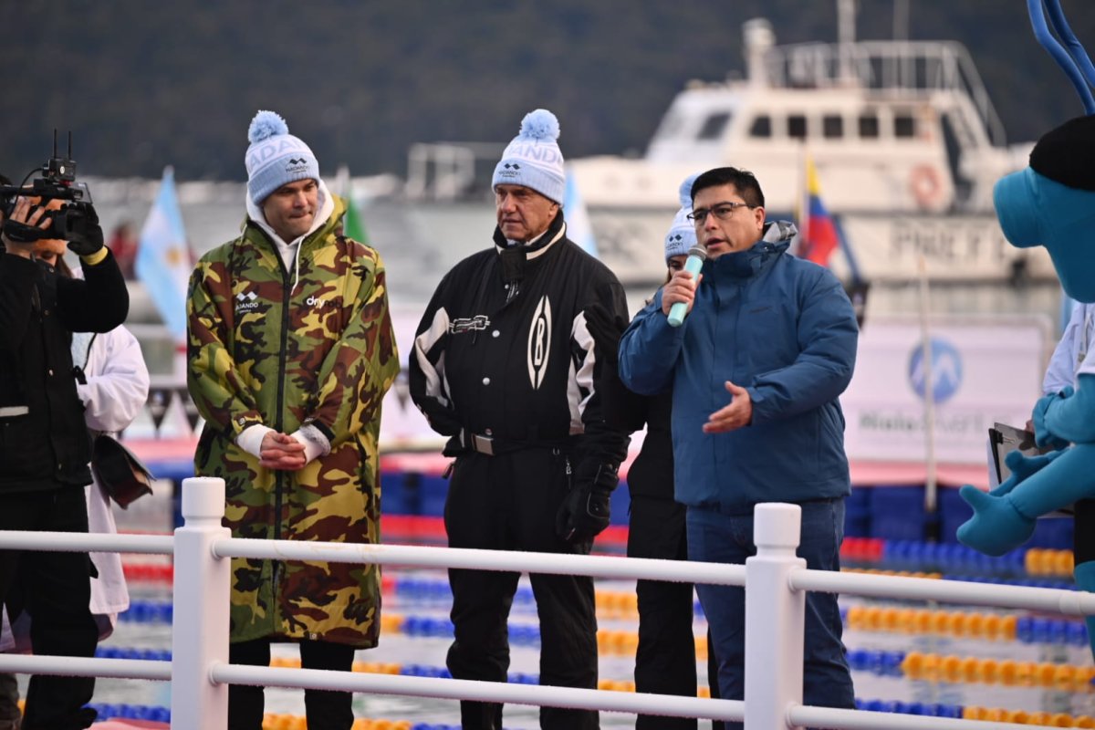 Santa Cruz inauguró la Winter Swimming World Cup 2026 y volvió a mostrar al mundo el Glaciar Perito Moreno