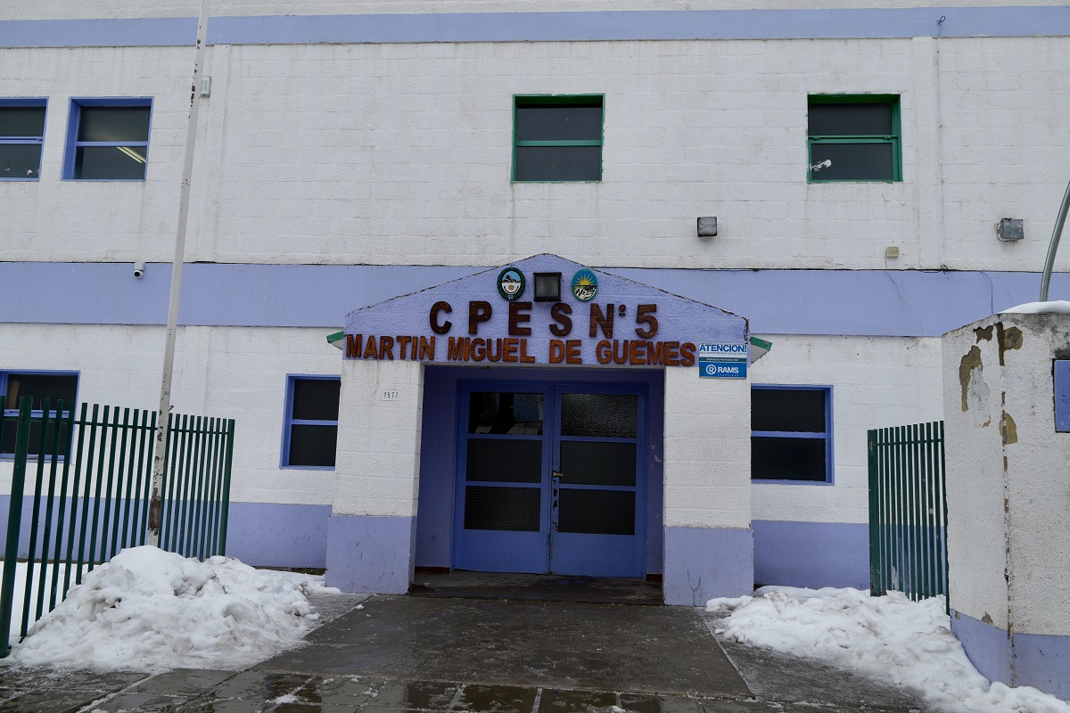 Educación fortalece el trabajo articulado y la infraestructura educativa en Perito Moreno