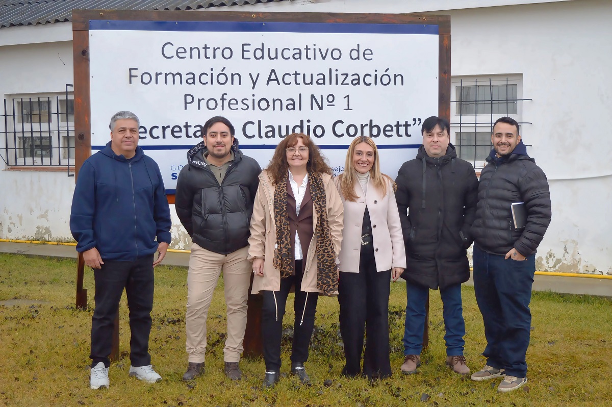 Relevan laboratorios de Río Gallegos para optimizar y fortalecer las prácticas de la Escuela Industrial en Procesos Energéticos