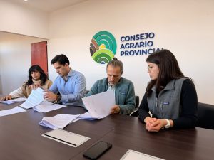 El CAP y Ambiente Sur renuevan acuerdos para fortalecer la conservación de la biodiversidad en Santa Cruz