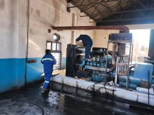 Servicios Públicos realizó trabajos de mantenimiento en grupos generadores de Lago Posadas