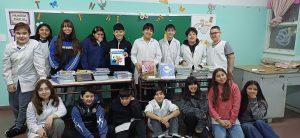 Distribución de libros pedagógicos en escuelas primarias de toda la provincia