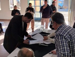 El IDUV realizó la apertura de sobres para refacciones en la Escuela Industrial de 28 de Noviembre 