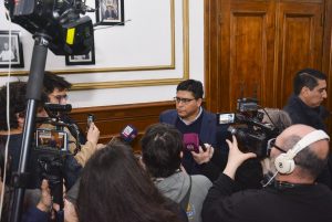“Que deje de llorar”: Vidal cruzó a Grasso y apuntó contra 30 años de abandono del Estado