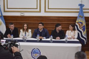 Walter Uribe: “Una provincia productiva va de la mano de los puertos”