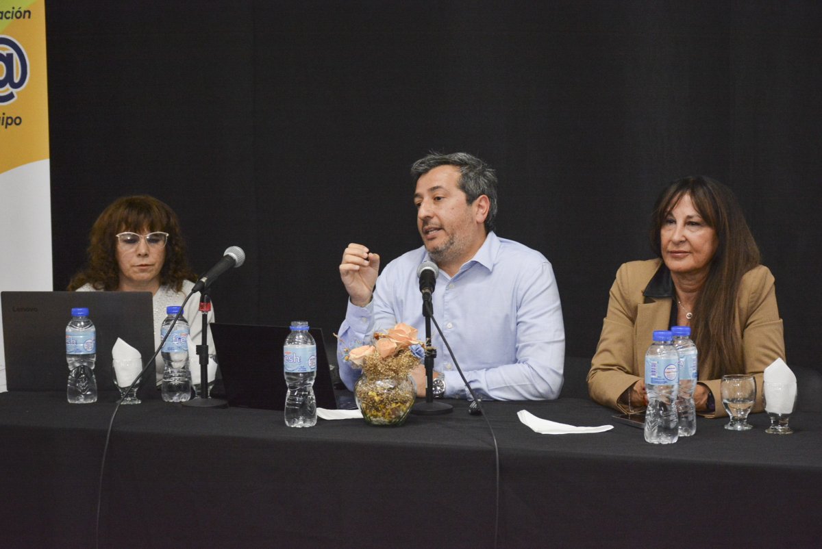 Rasgido: “La evaluación nos permite definir cómo mejorar y fortalecer la enseñanza”
