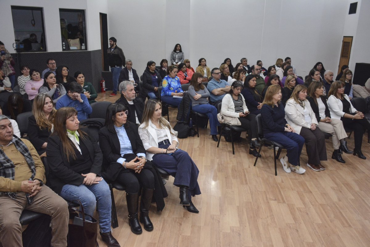 Rasgido: “La evaluación nos permite definir cómo mejorar y fortalecer la enseñanza”