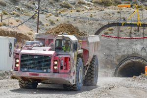 Santa Cruz y Newmont analizaron aspectos de la actualización del Informe de Impacto Ambiental de Cerro Negro