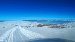 Vialidad Provincial refuerza el despeje de nieve en las rutas de Gobernador Gregores