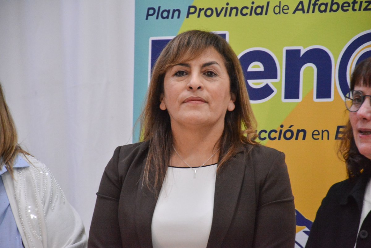 Rasgido informó acerca del Plan Alfabetización Plen@, infraestructura, salarios y estímulo docente