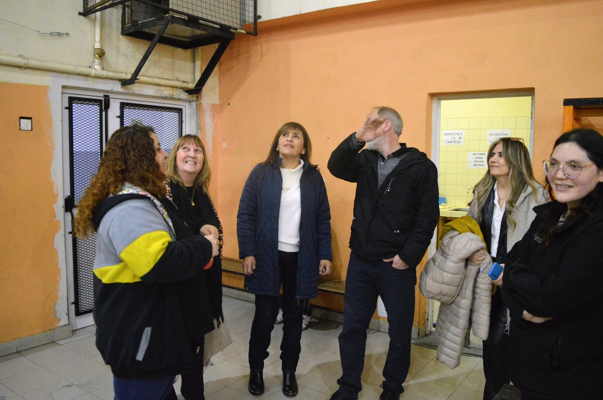 Iris Rasgido encabezó una jornada de acompañamiento institucional en La Cuenca