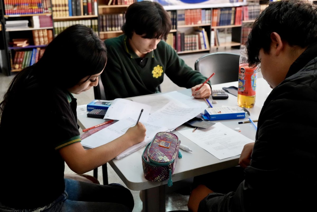 Estudiantes de Caleta Olivia participaron en la Segunda Ronda del Certamen Nacional MateClubes 2026