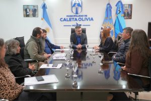  Autoridades provinciales llevaron respuestas al Municipio de Caleta Olivia por el sector pesquero