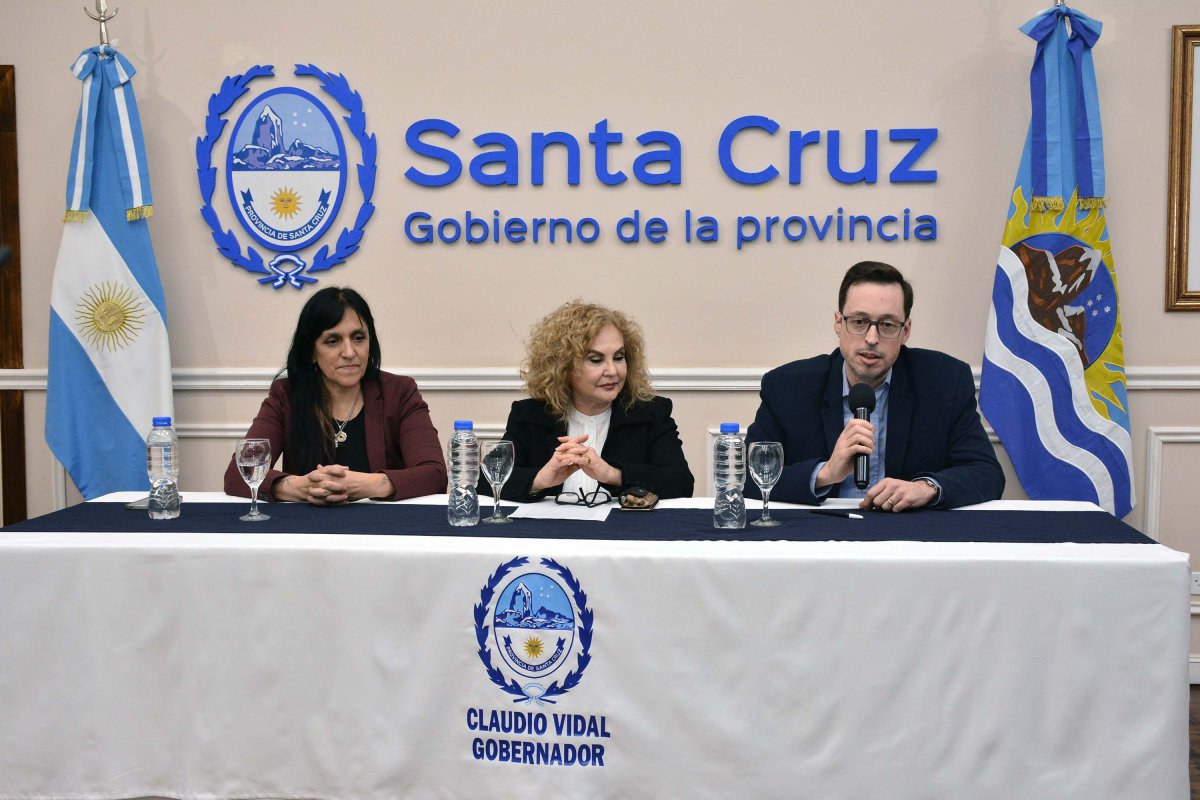 Santa Cruz lanzó una capacitación para voluntarios con herramientas de intervención social