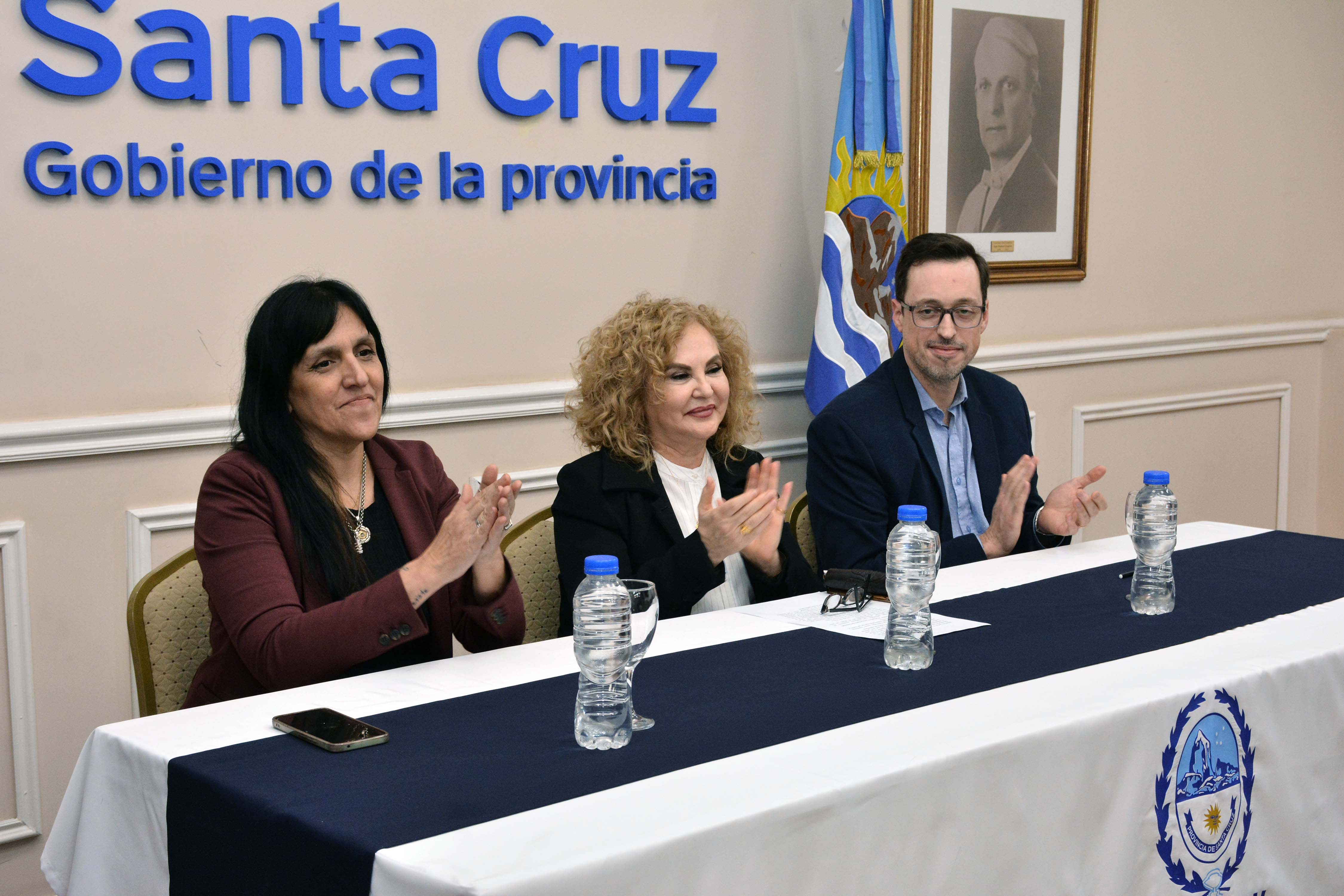 Santa Cruz lanzó una capacitación para voluntarios con herramientas de intervención social