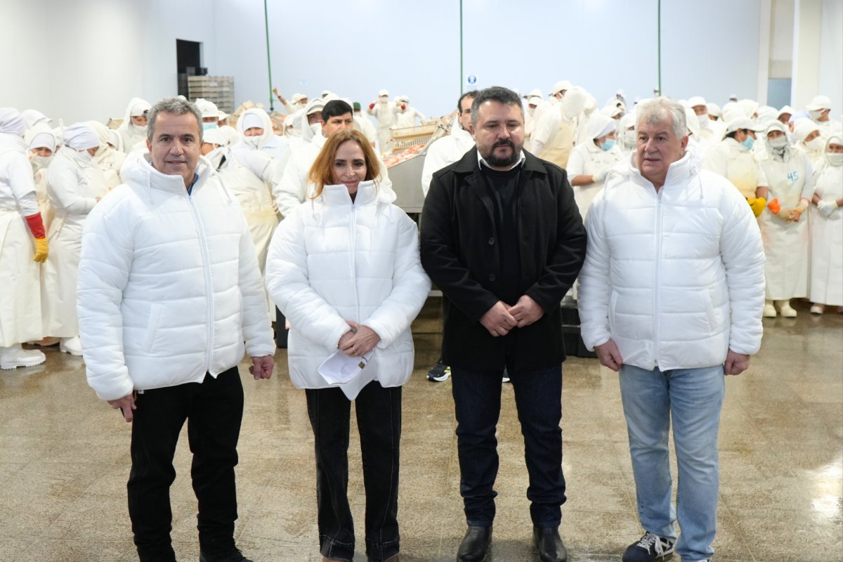 Una inversión que genera empleo: Marina Austral amplió su planta pesquera en Caleta Olivia
