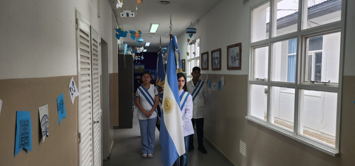 La Escuela Primaria Rural N° 20 de Fitz Roy conmemoró el Paso a la Inmortalidad del General José de San Martín