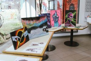 La Biblioteca Lenzi abrió sus puertas a la creatividad con el taller ECO-BOTS Inventores del Futuro