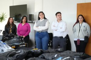 Un.E.Po.S.C. entregó indumentaria y elementos de seguridad marítima a los trabajadores de puertos de Santa Cruz